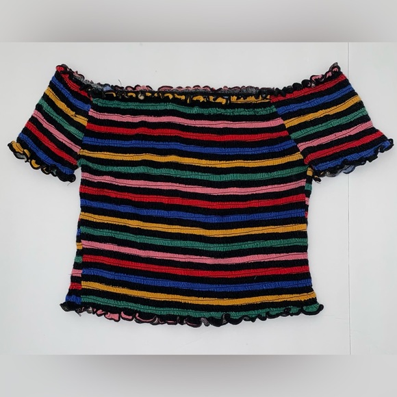 Heart Hips Short Sleeve Top - Picture 2 of 3